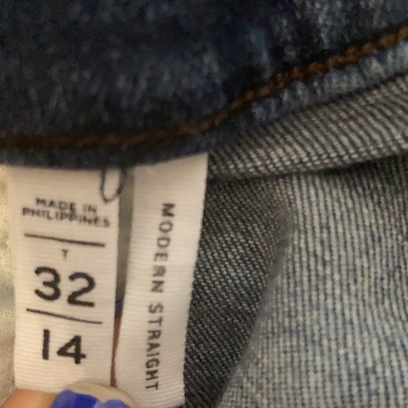 ANN TAYLOR LOFT JEANS - Picture 4 of 7